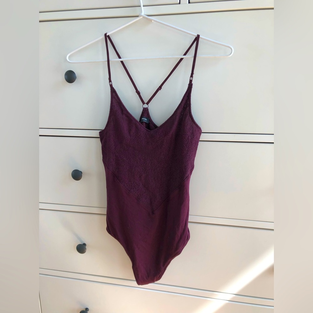 Aritzia bodysuit